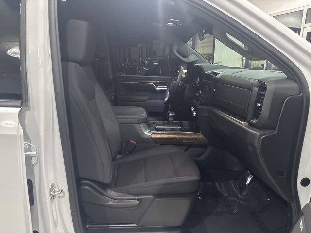 Used 2026 GMC Sierra 1500 Elevation image 35