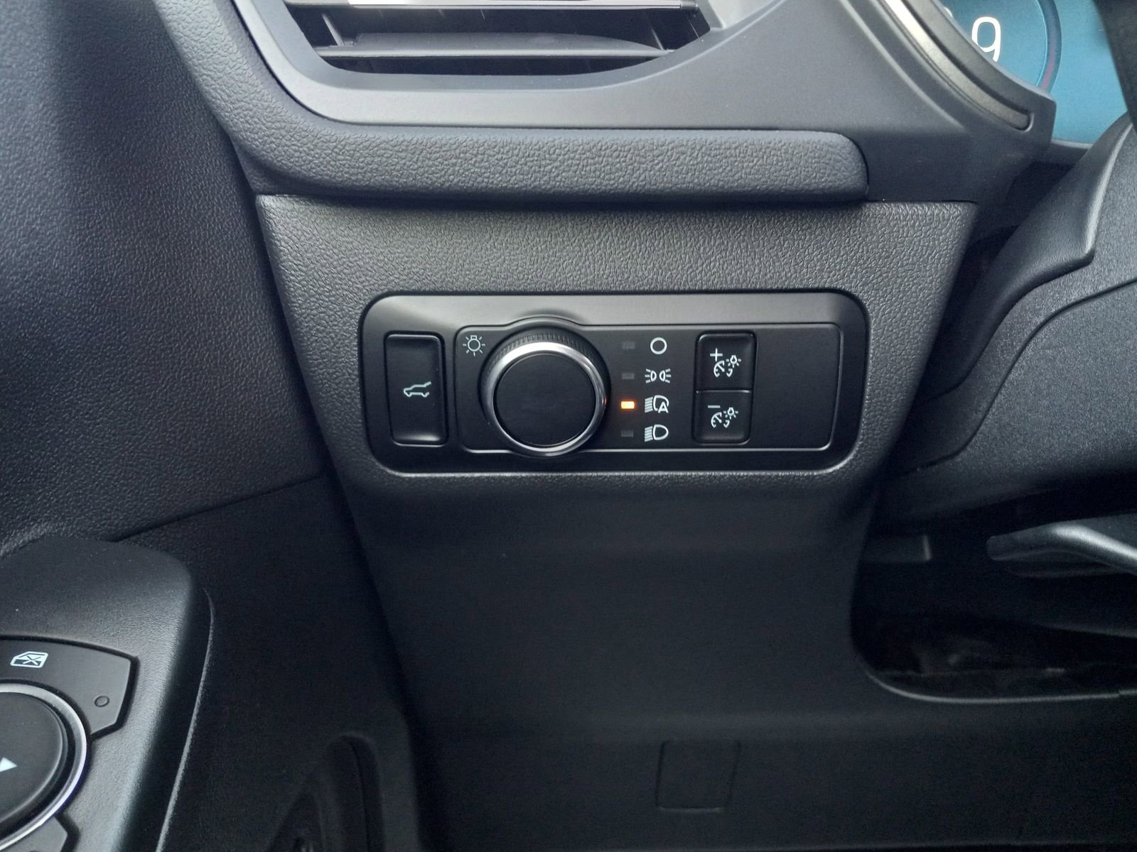 Used 2023 Ford Escape Active w/ Tech Pack #2 image 21