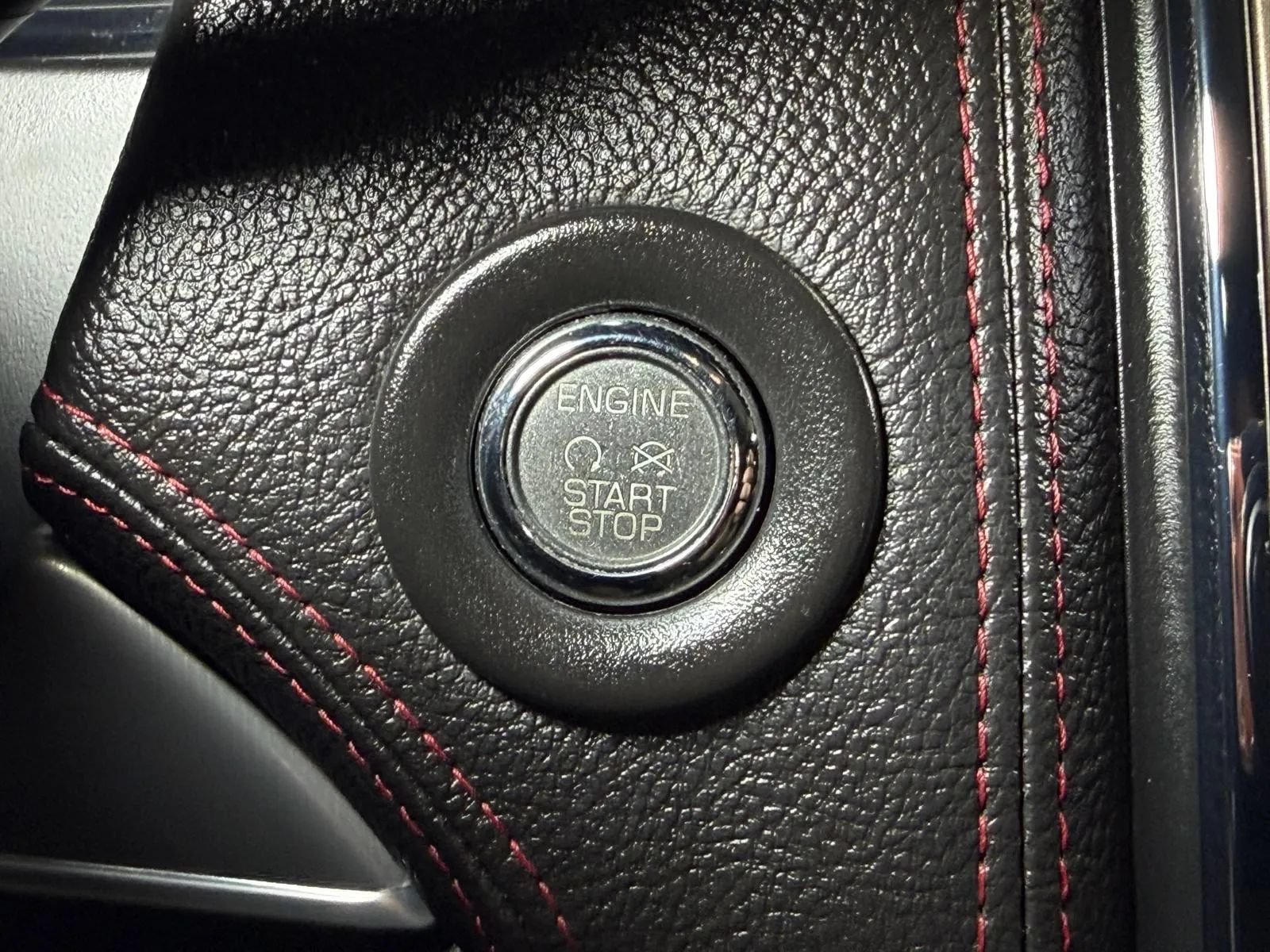 Used 2014 Lincoln MKX FWD w/ Equipment Group 101A image 36