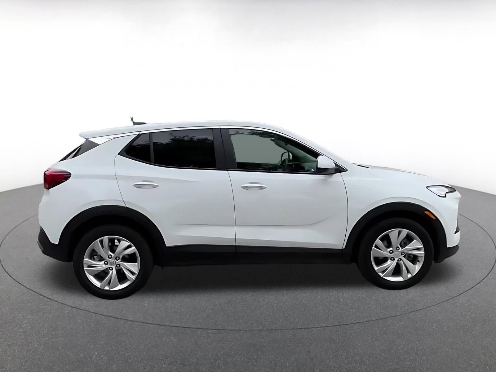 Used 2025 Buick Encore GX Preferred FWD image 16
