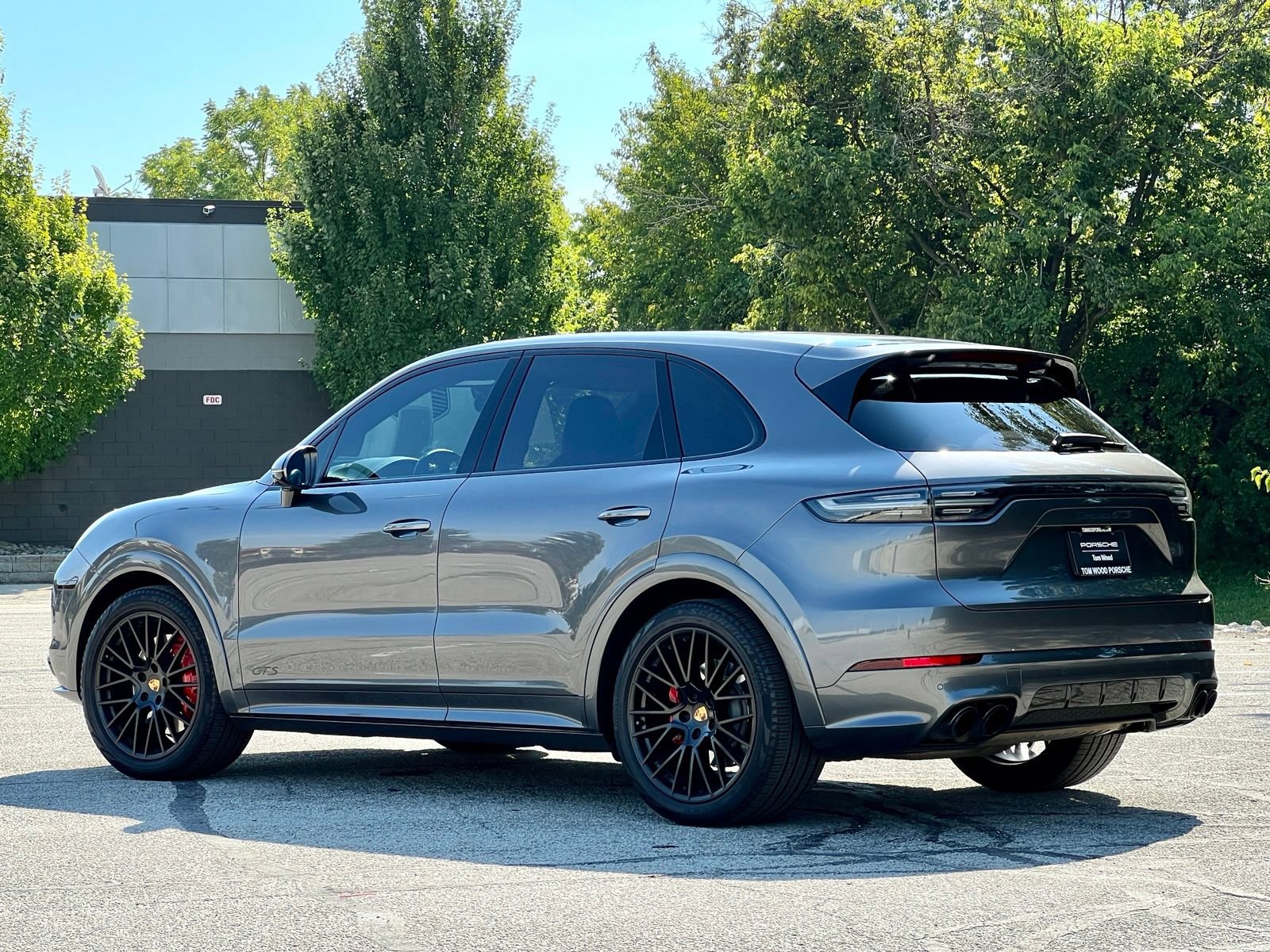 Certified 2023 Porsche Cayenne GTS AWD/4WD image 3