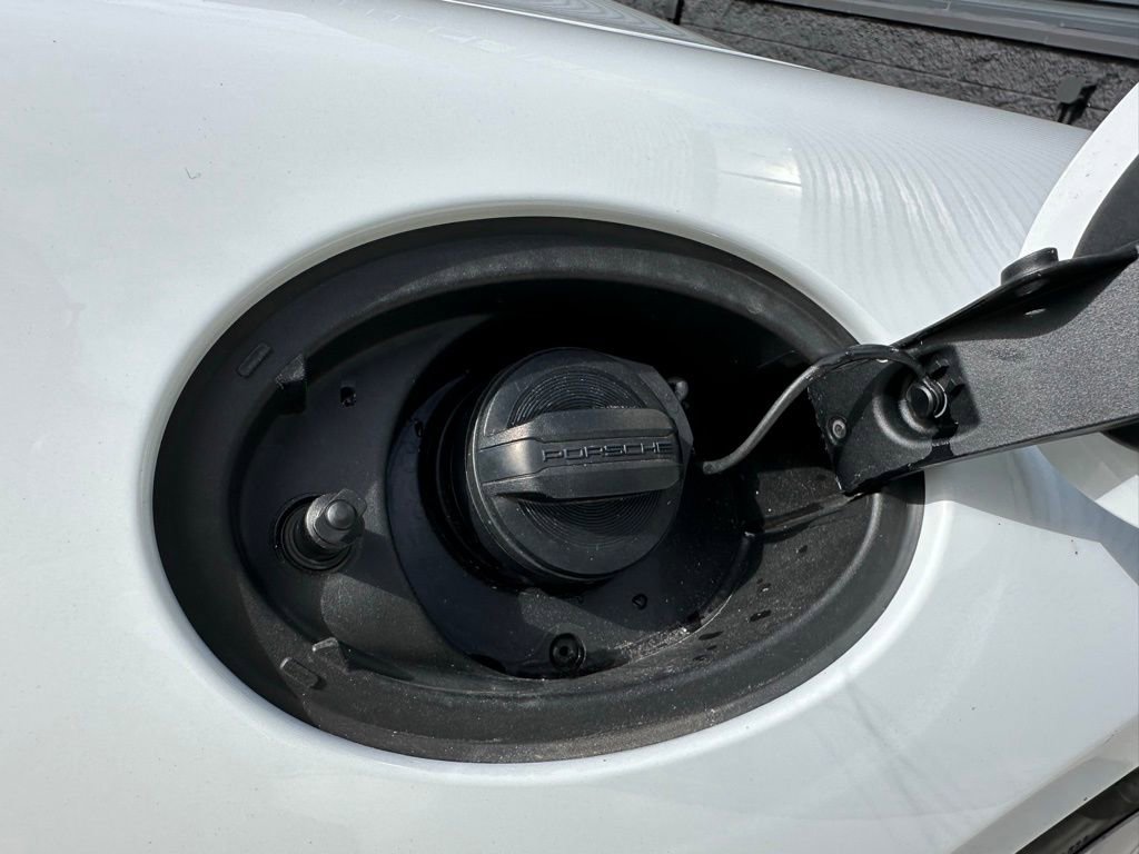 Used 2020 Porsche 911 Carrera image 39