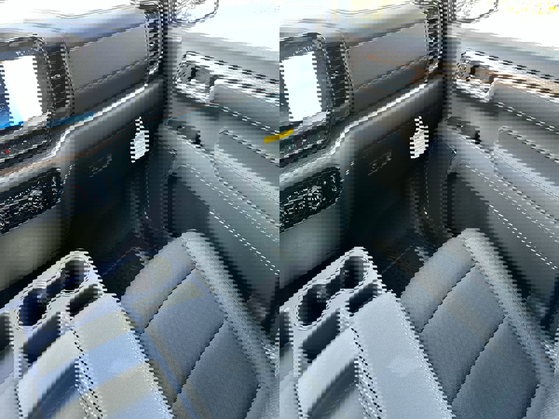 New 2026 Chevrolet Silverado 1500 LT w/ Convenience Package II image 14