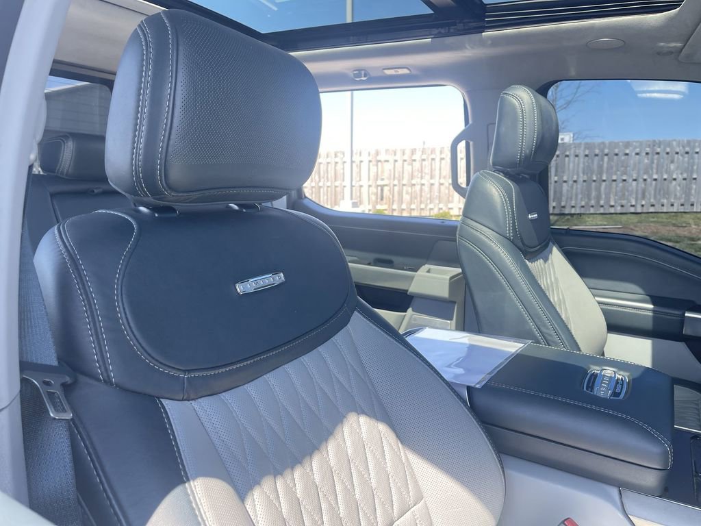 Used 2023 Ford F150 Limited image 42