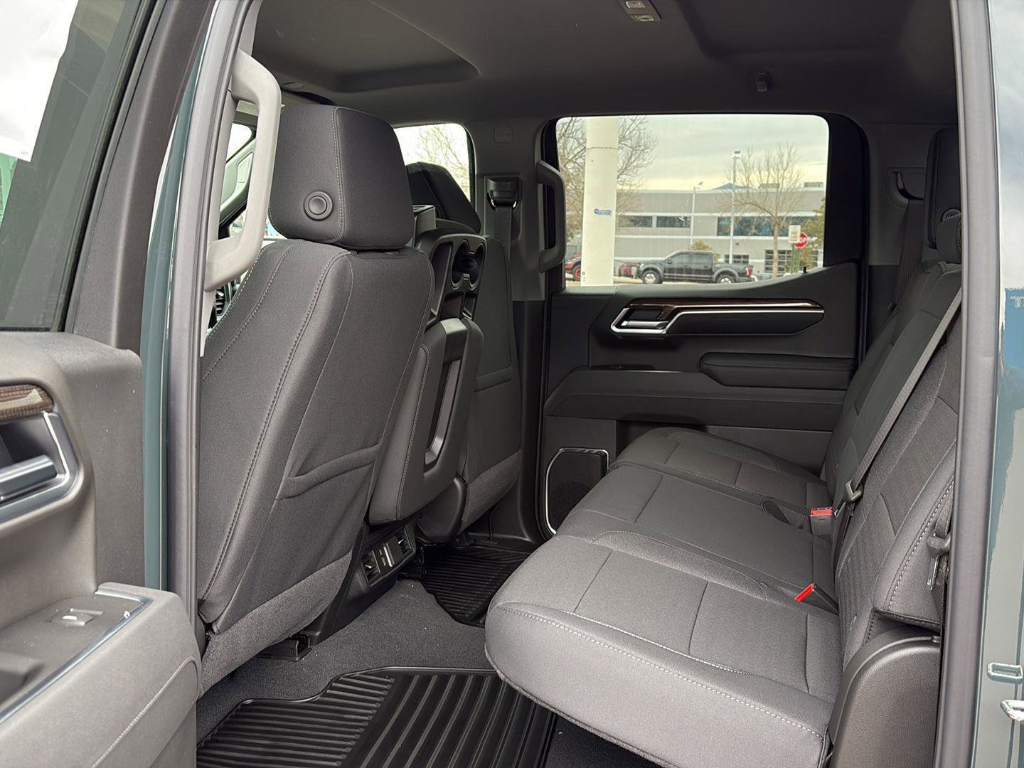 New 2026 Chevrolet Silverado 1500 LT image 9