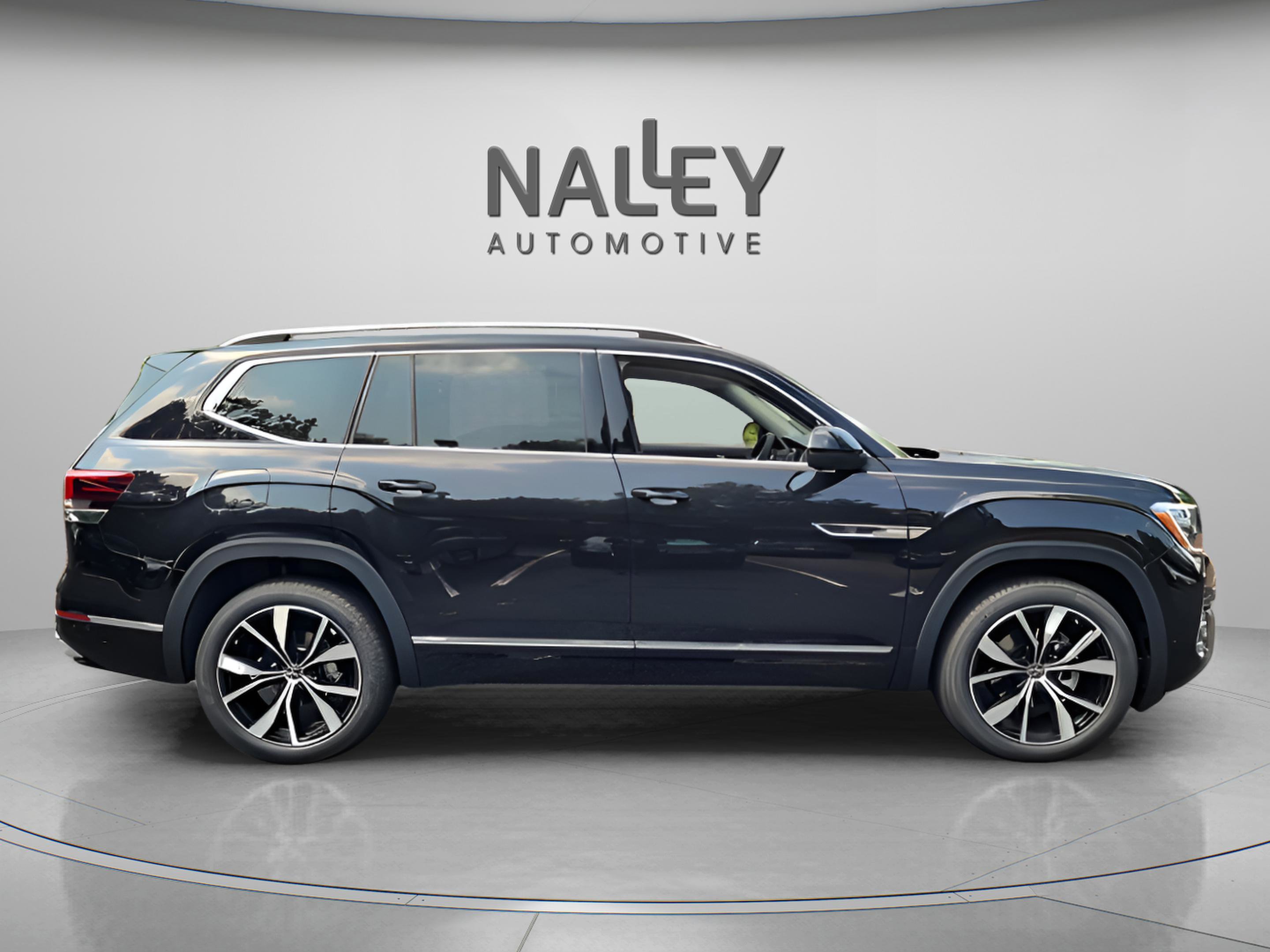 New 2026 Volkswagen Atlas SEL Premium R-Line image 7