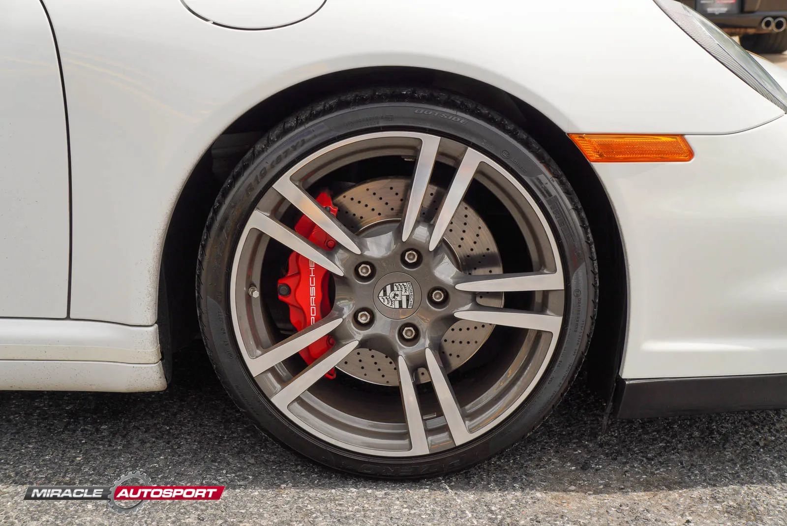Used 2010 Porsche 911 Turbo AWD/4WD image 10