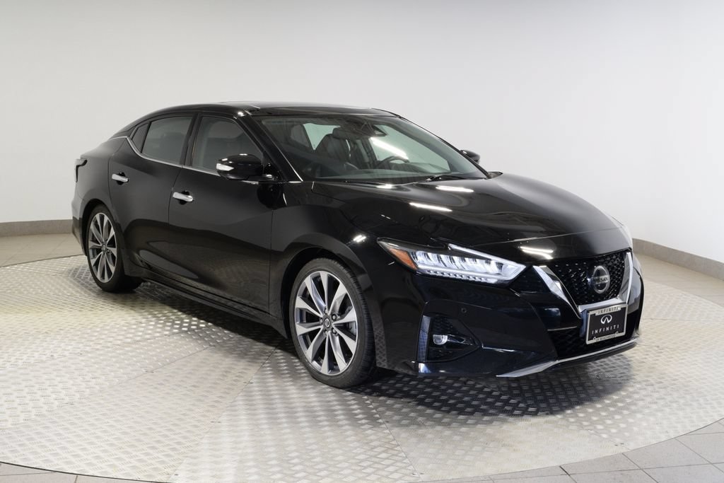 Used 2021 Nissan Maxima Platinum w/ Sport Mat Group FWD image 2