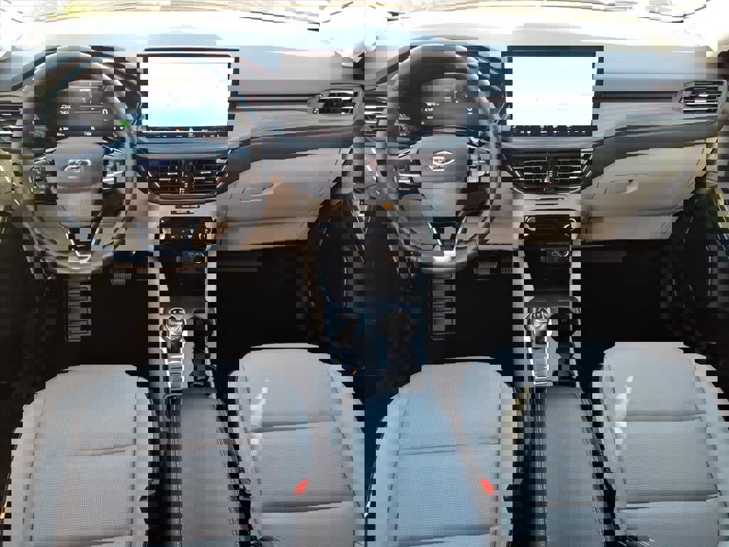 Certified 2023 Ford Escape Platinum w/ Class II Trailer Tow Package image 18