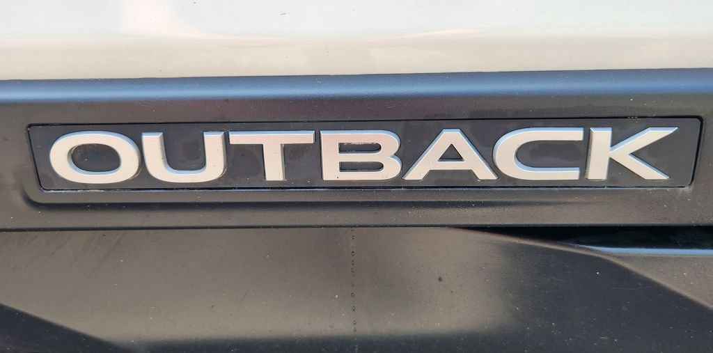Used 2017 Subaru Outback 2.5i Premium AWD/4WD image 37