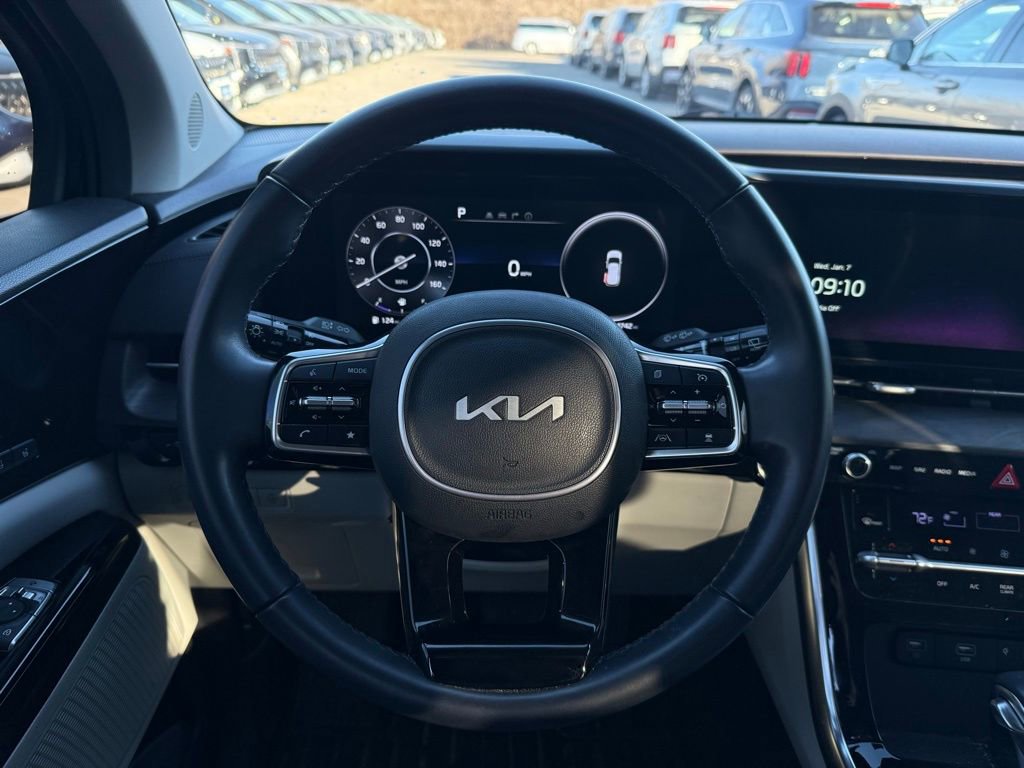 Certified 2023 Kia Carnival SX image 15