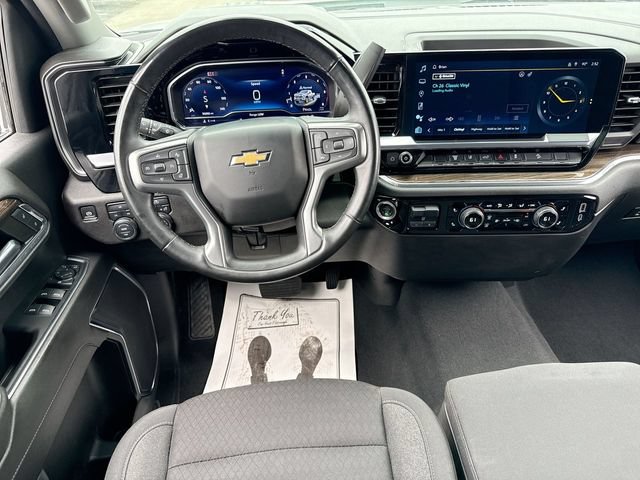 Used 2024 Chevrolet Silverado 2500 LT AWD/4WD image 14