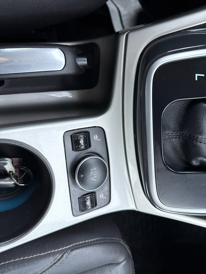 Used 2013 Ford C-MAX Energi SEL image 16