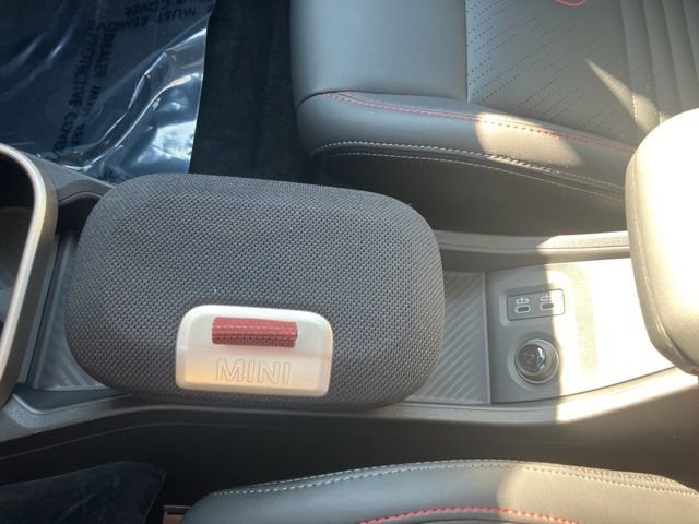 Used 2025 MINI Cooper S FWD image 26
