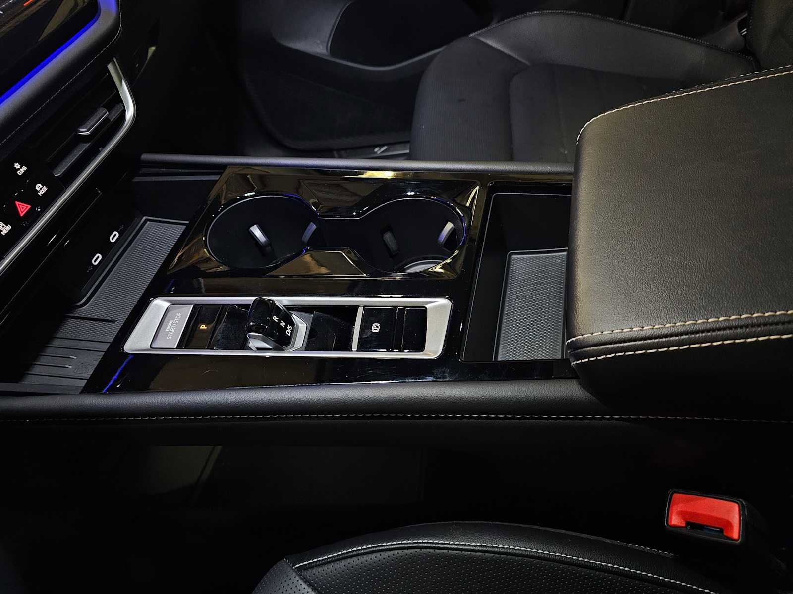 Used 2025 Volkswagen Atlas SEL image 29