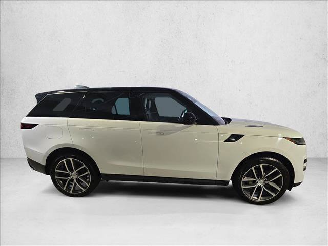 Used 2023 Land Rover Range Rover Sport SE AWD/4WD image 4