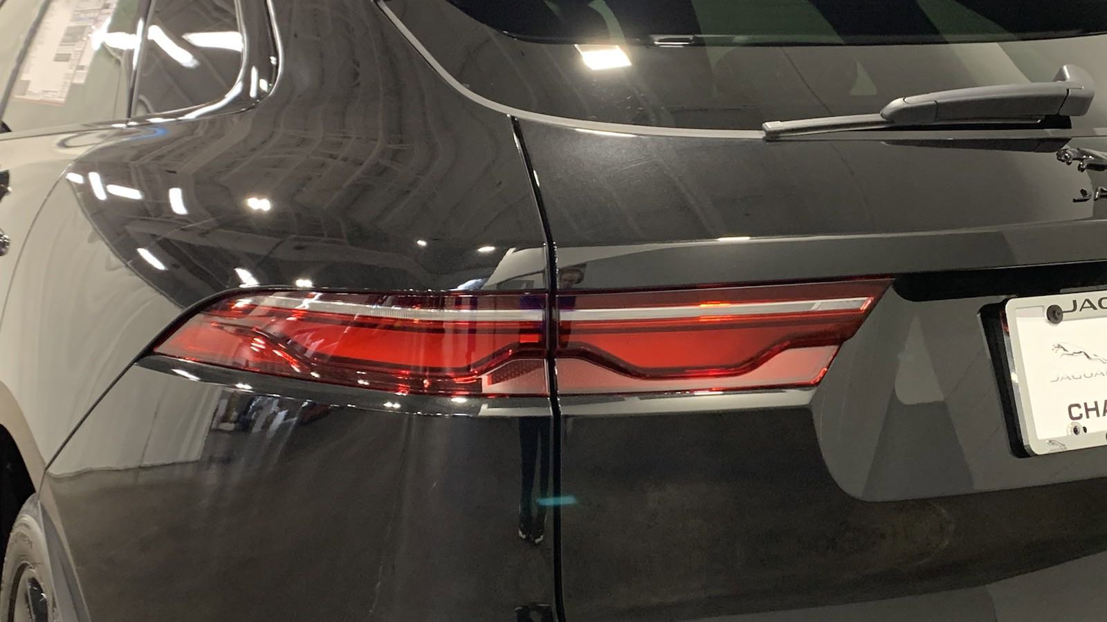 Used 2025 Jaguar F-PACE R-Dynamic S image 17