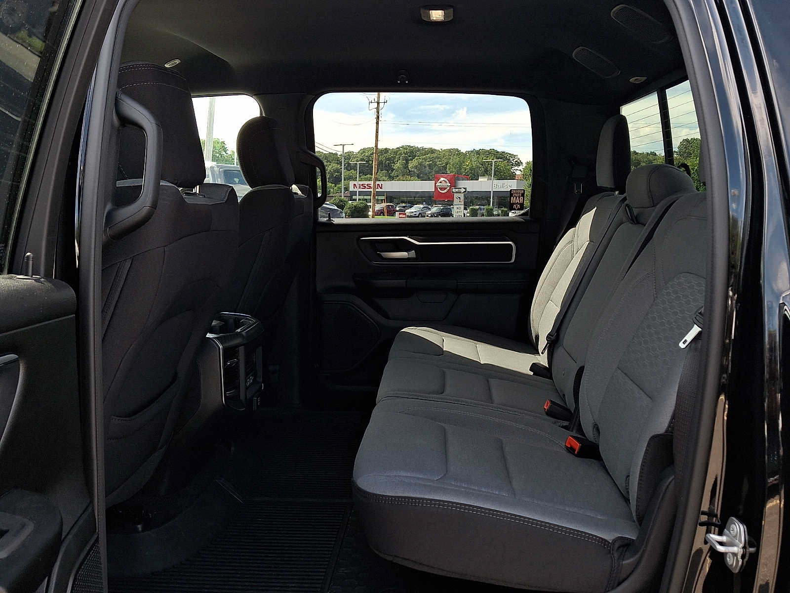 Used 2026 RAM 1500 Big Horn AWD/4WD image 10