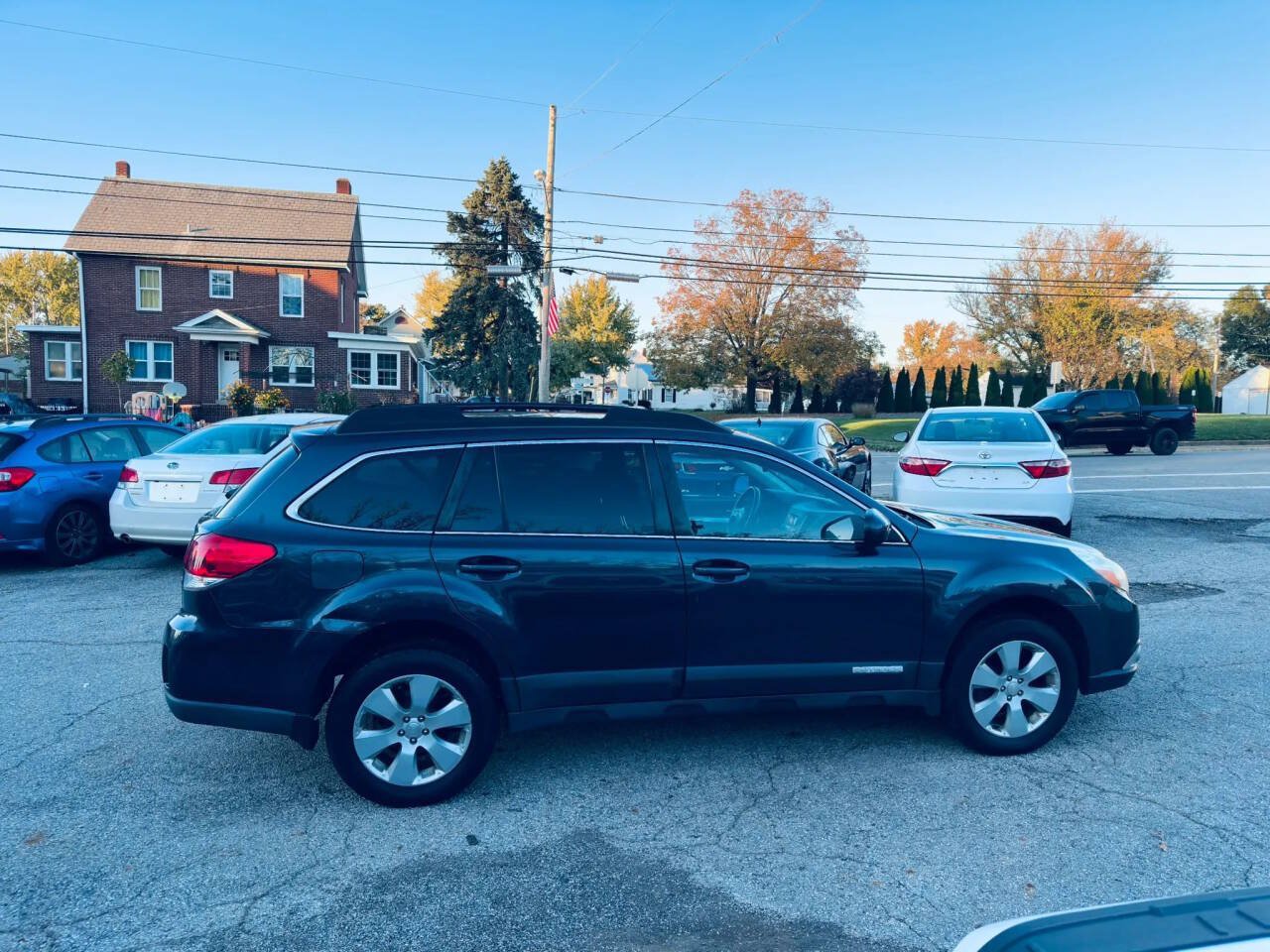 Used 2012 Subaru Outback 2.5i Premium AWD/4WD image 4