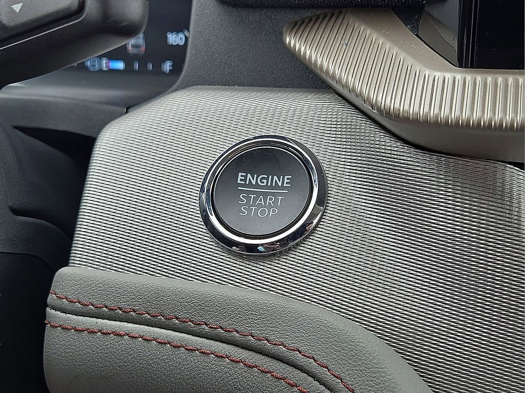 Used 2026 Ford Explorer Active w/ Active Comfort Package image 31