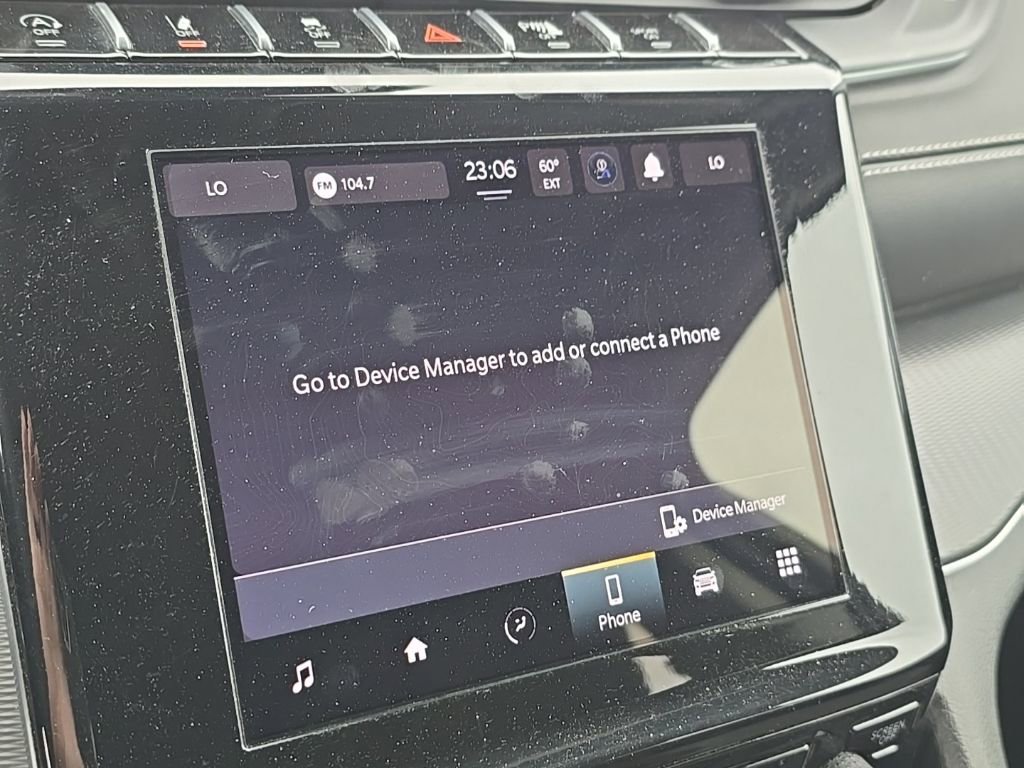 Used 2024 Jeep Grand Cherokee Laredo AWD/4WD image 29