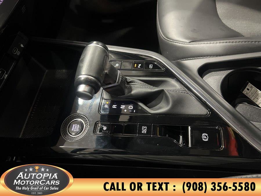 Used 2023 Kia Niro EX Touring FWD image 34