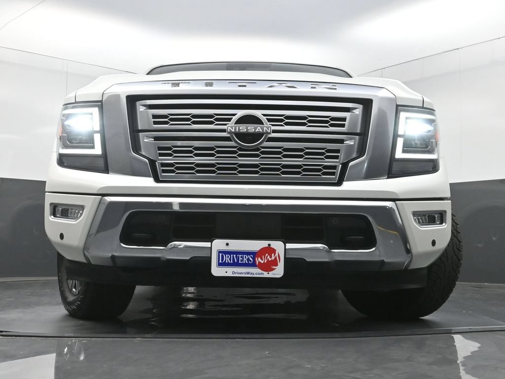 Used 2023 Nissan Titan Platinum Reserve w/ Moonroof Package AWD/4WD image 28