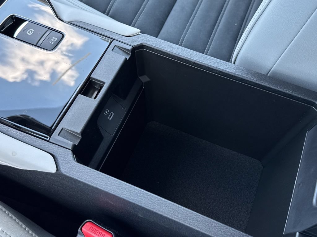 New 2026 Mitsubishi Outlander SE FWD image 21