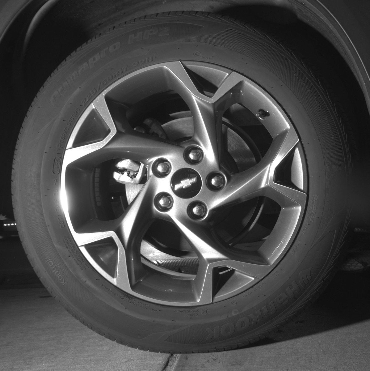 Used 2025 Chevrolet Trax LT FWD image 15