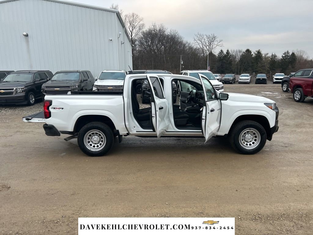 Used 2025 Chevrolet Colorado W/T image 25
