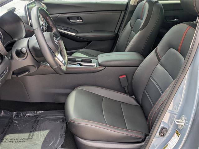Certified 2025 Nissan Sentra SR w/ SR Premium Package FWD image 16