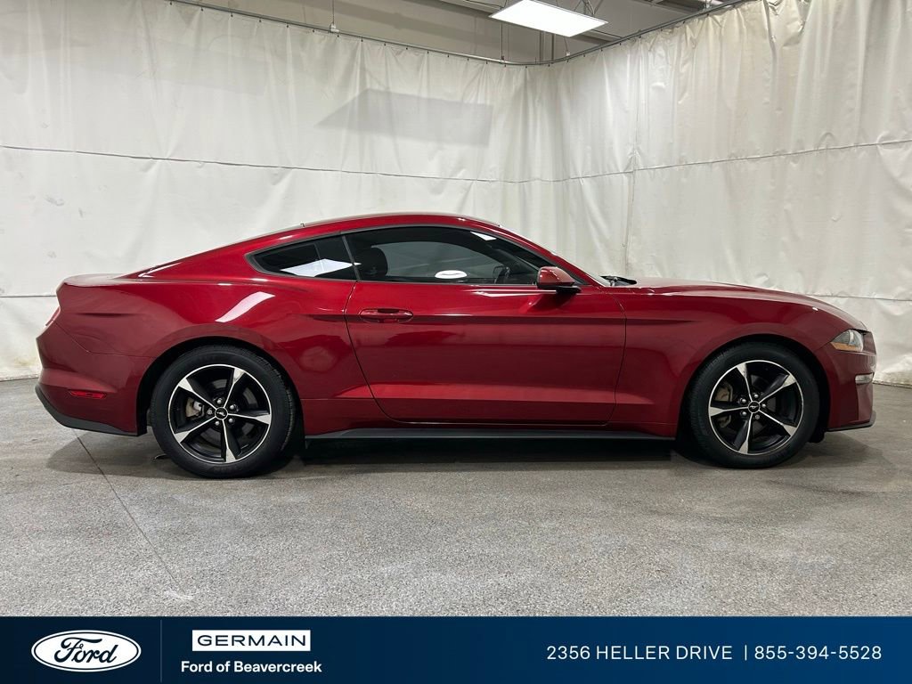Used 2018 Ford Mustang Coupe image 9