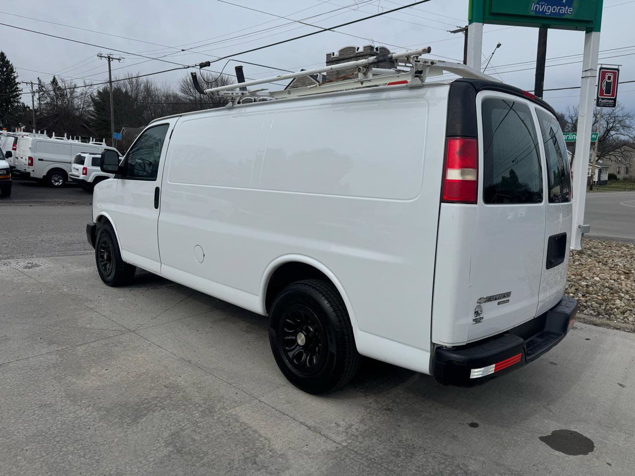 Used 2014 Chevrolet Express 1500 image 3