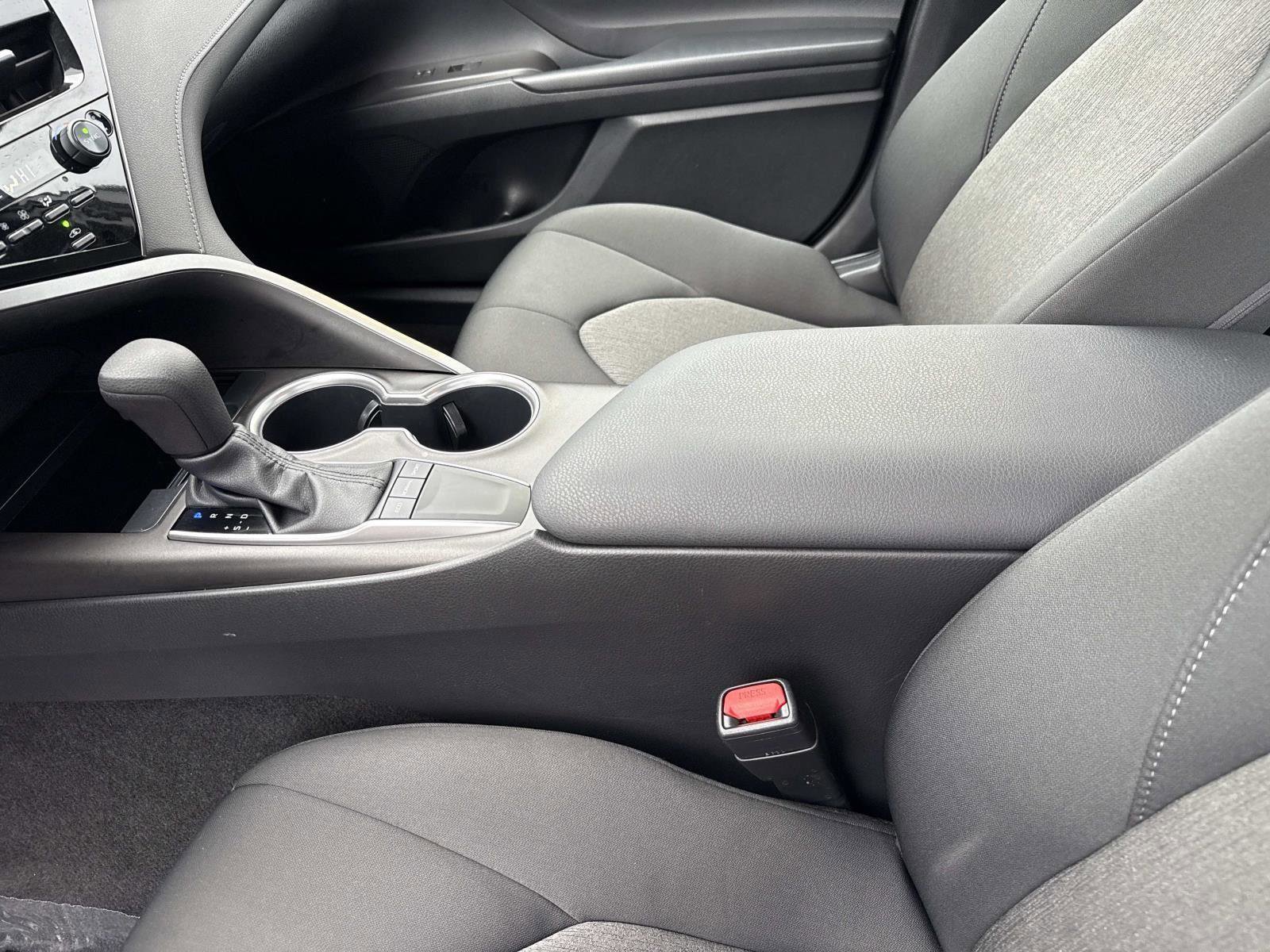 Used 2023 Toyota Camry LE image 13