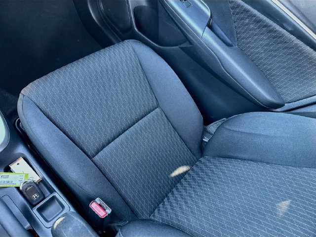 Used 2020 Honda Fit EX image 29