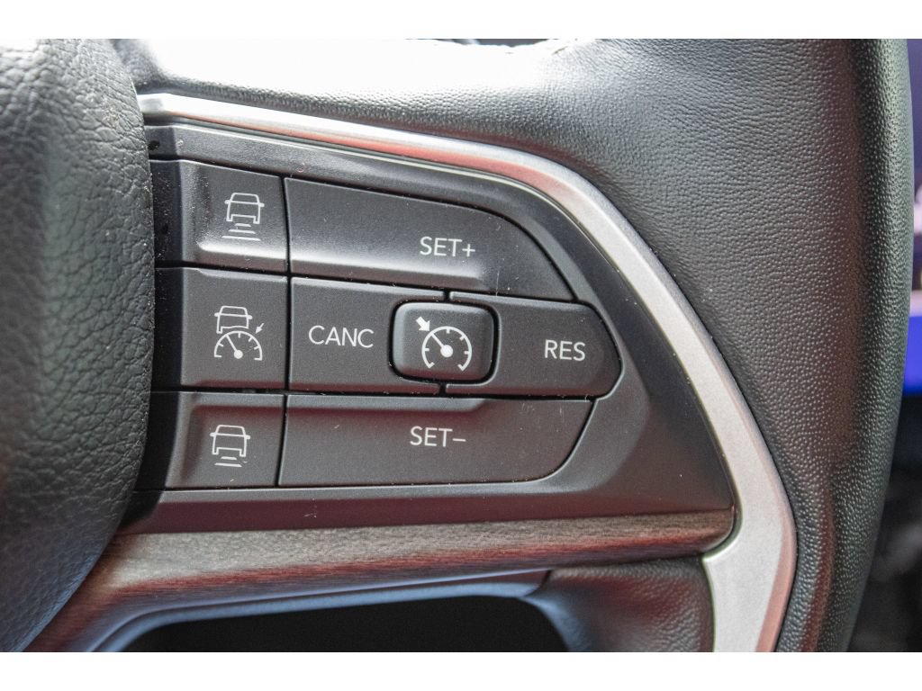 Used 2022 Jeep Grand Cherokee L Limited w/ Trailer Tow Group (B) AWD/4WD image 40