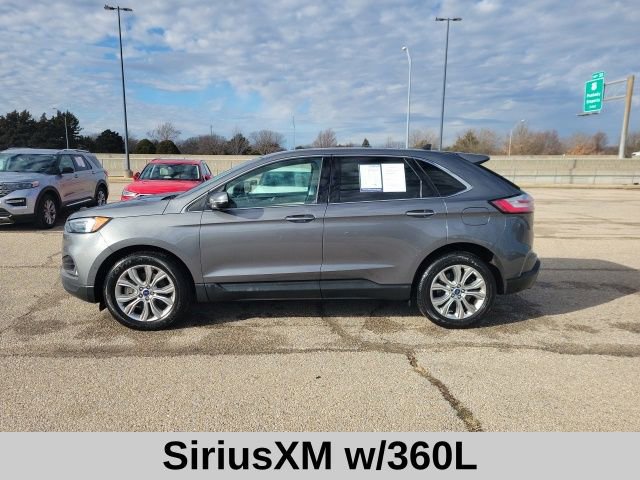 Used 2022 Ford Edge Titanium image 3