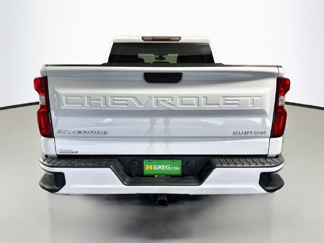 Used 2019 Chevrolet Silverado 1500 Custom w/ Custom Value Package RWD image 8