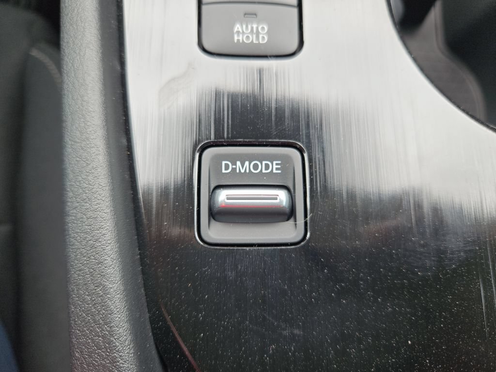 New 2026 Nissan Rogue S FWD image 21