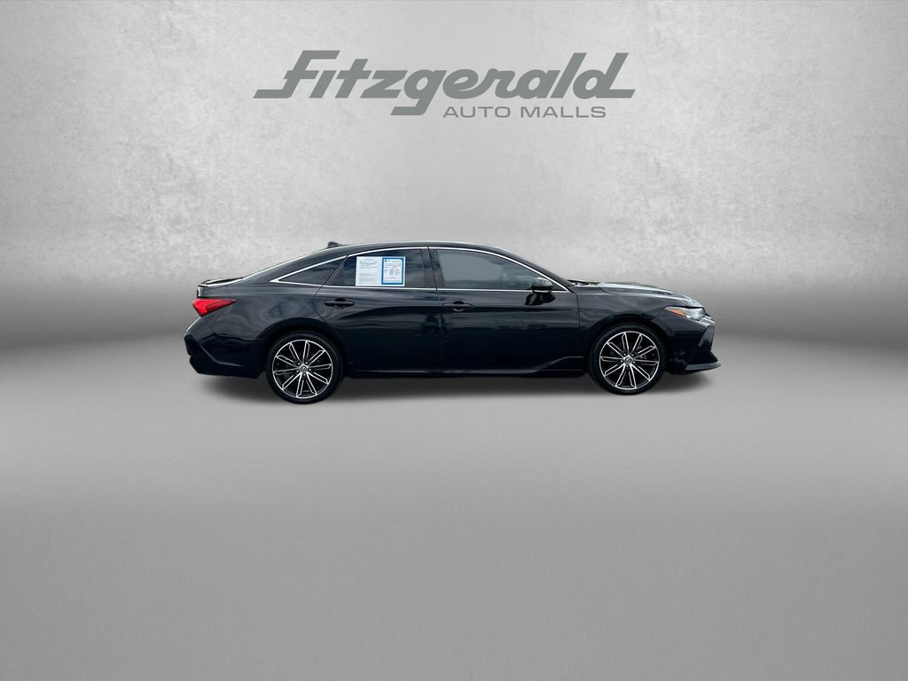 Used 2019 Toyota Avalon Touring w/ Advanced Safety Package FWD image 8