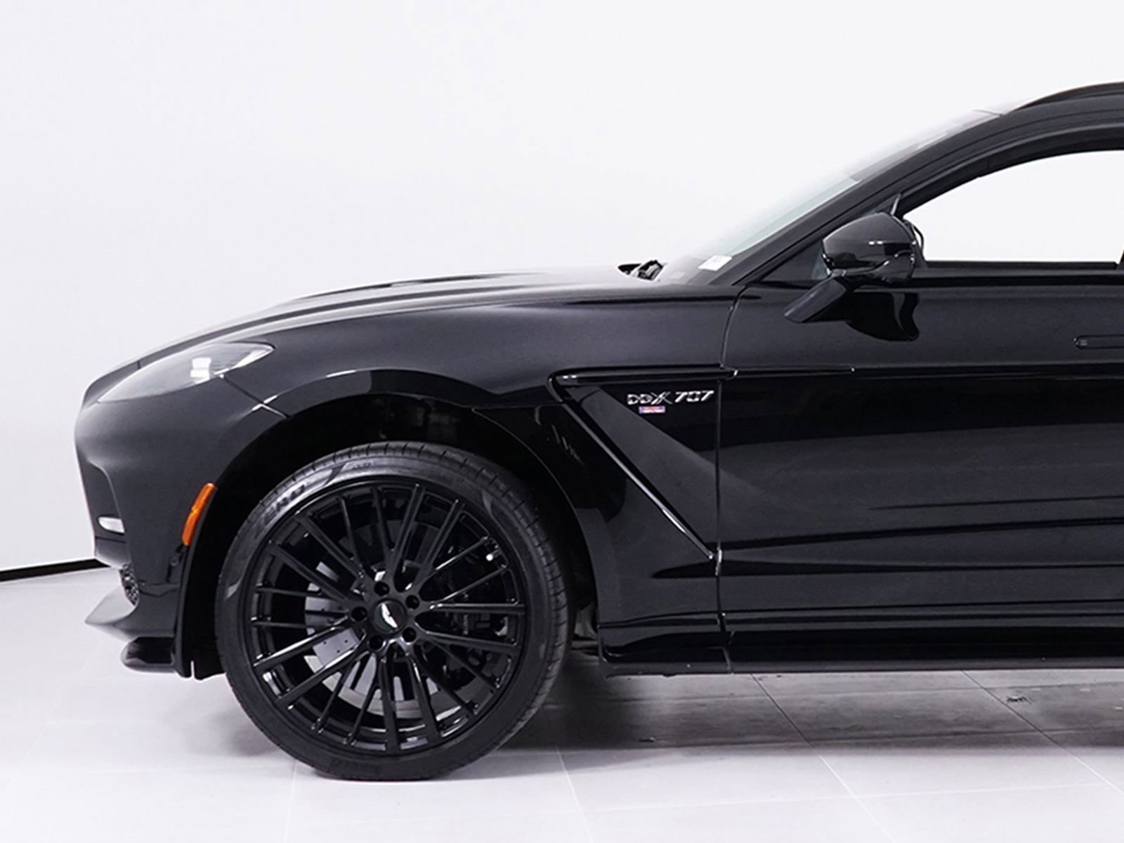 Used 2023 Aston Martin DBX 707 AWD/4WD image 12