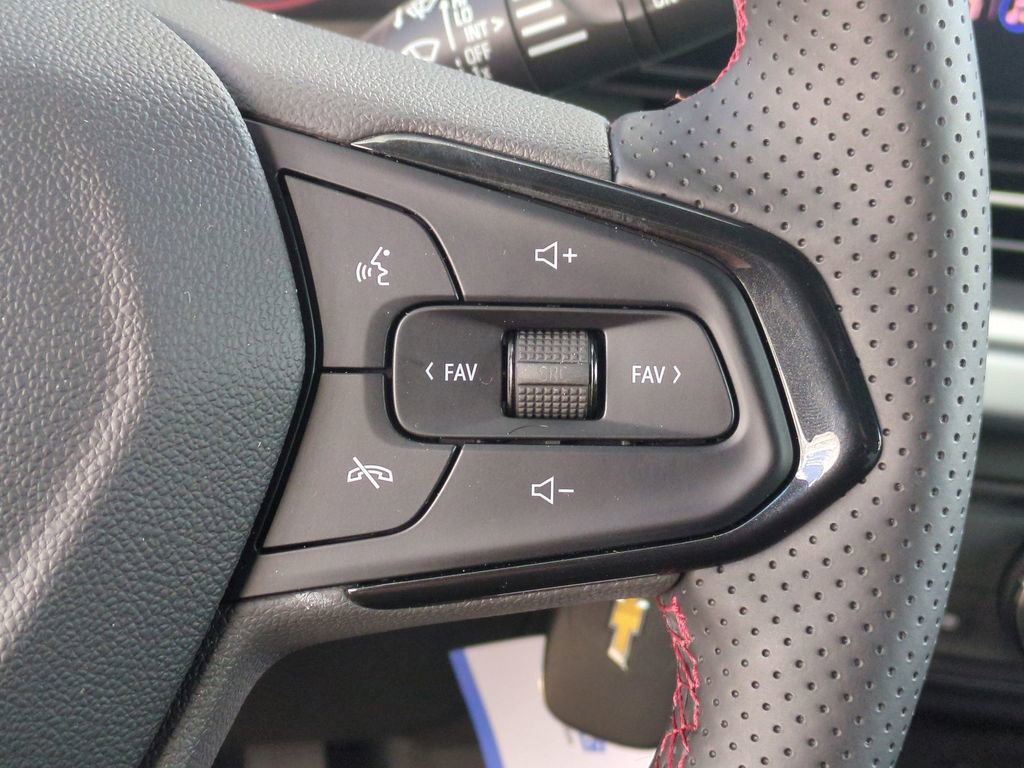 New 2026 Chevrolet Trax RS image 14