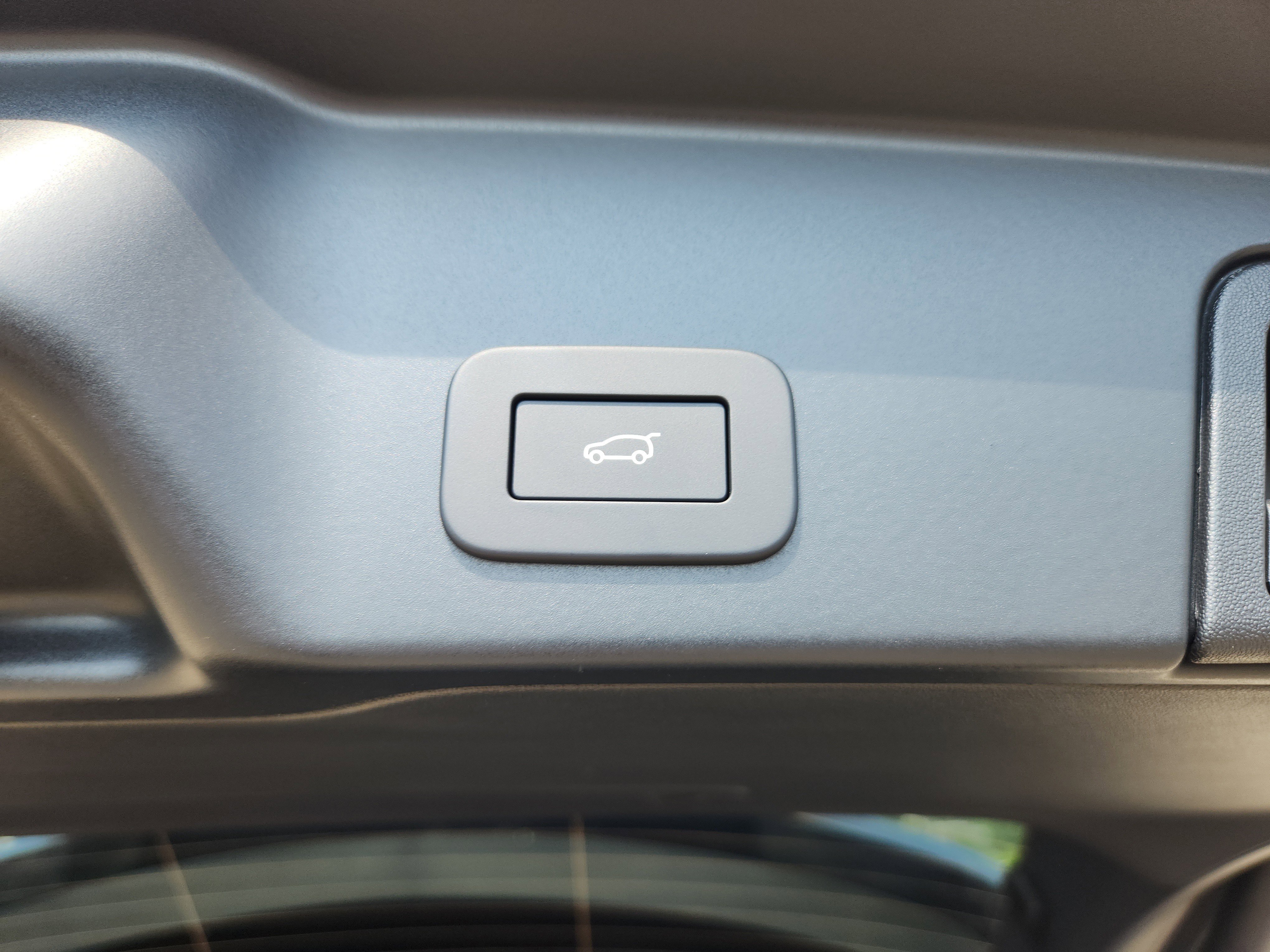 Used 2026 Land Rover Range Rover Evoque S image 14