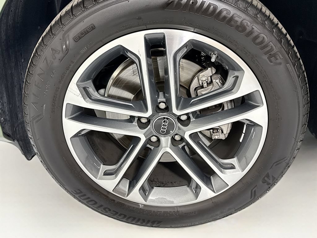 Certified 2025 Audi Q5 Premium Plus w/ Premium Plus AWD/4WD image 30