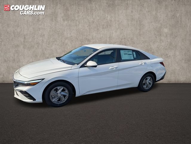 New 2026 Hyundai Elantra SE FWD image 5