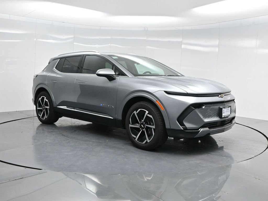 Used 2025 Chevrolet Equinox EV LT w/ Convenience Package image 42