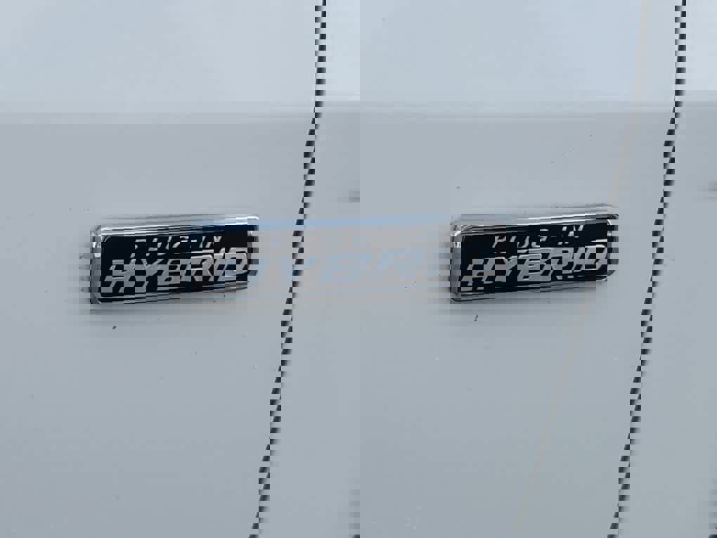 Used 2022 Ford Escape SEL w/ Technology Package image 22