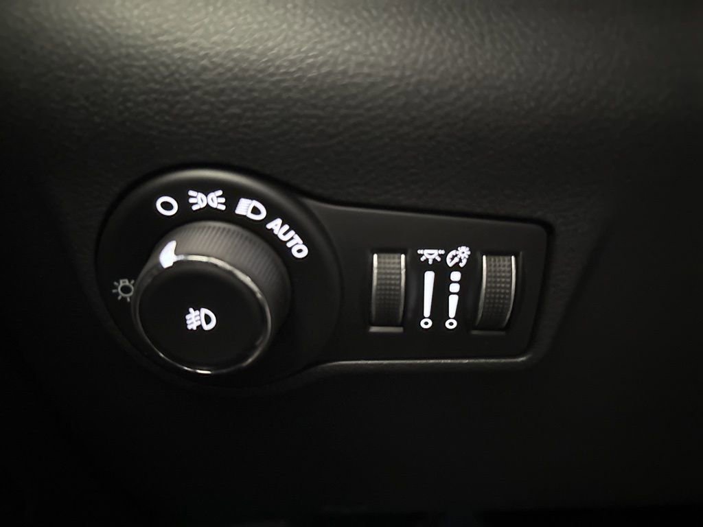 New 2026 Jeep Compass Trailhawk image 23