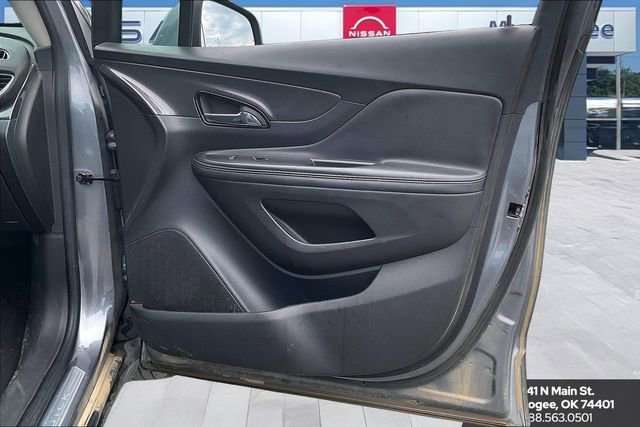 Used 2020 Buick Encore Preferred FWD image 26