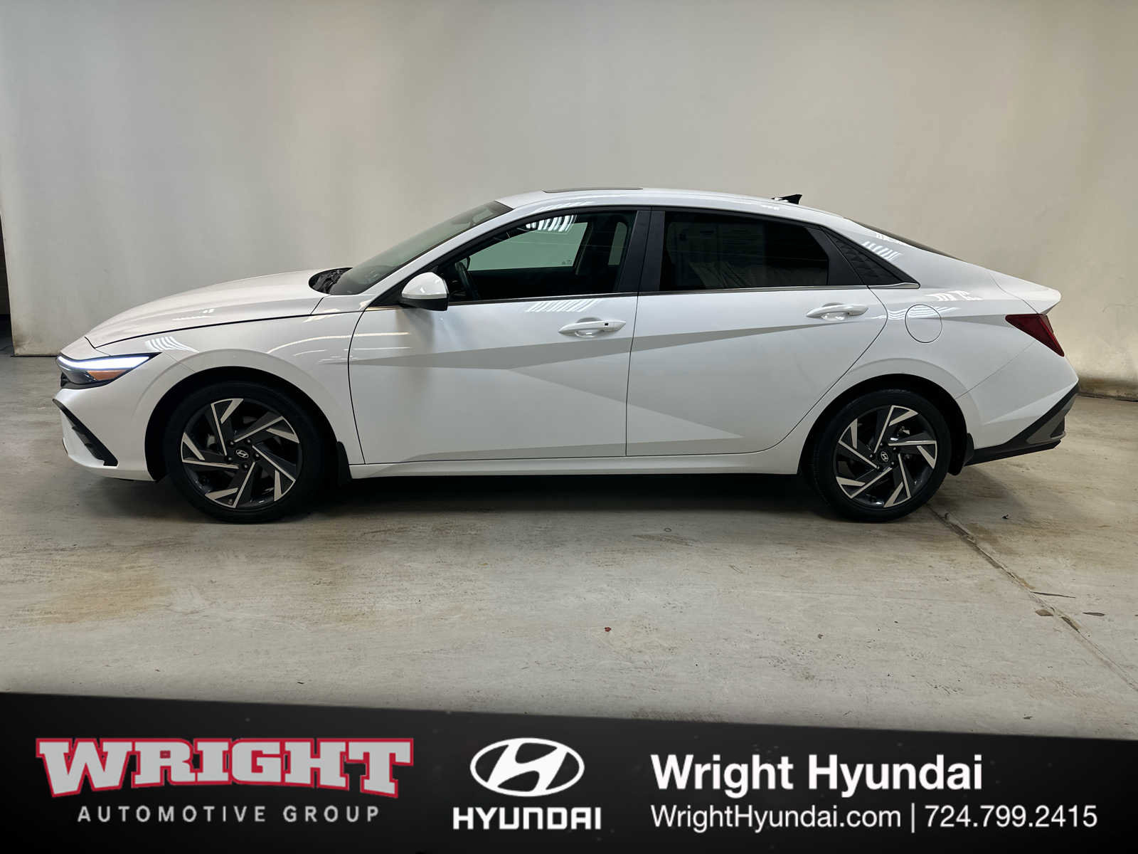 Certified 2025 Hyundai Elantra SEL FWD image 7